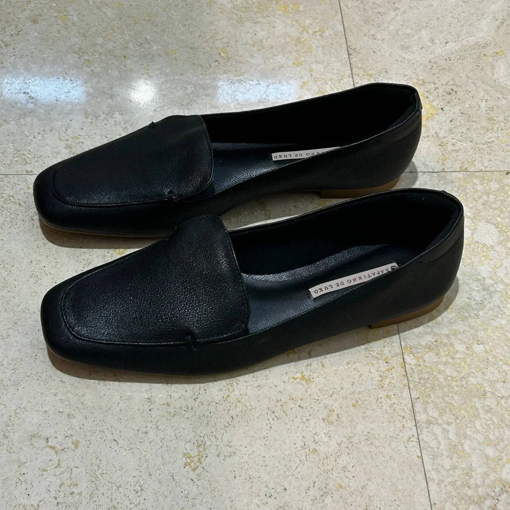 New Black Leather Loafers flats size 7 soft cushioned comfort everyday wear